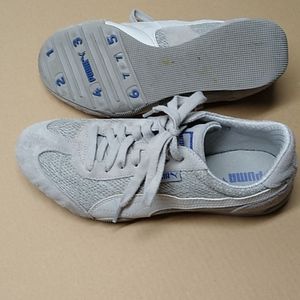 Puma shoes size 9 gray